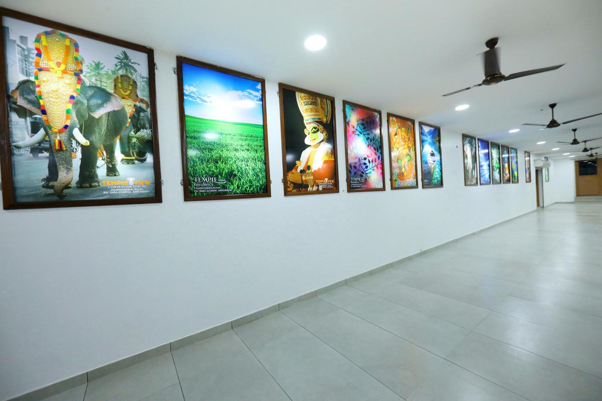 מלון Chottanikara Temple View Residency מראה חיצוני תמונה