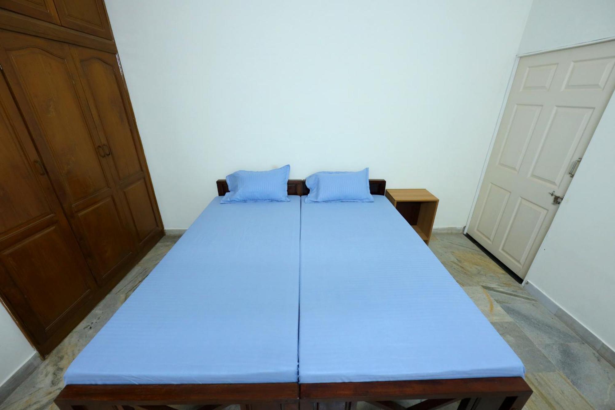 מלון Chottanikara Temple View Residency מראה חיצוני תמונה