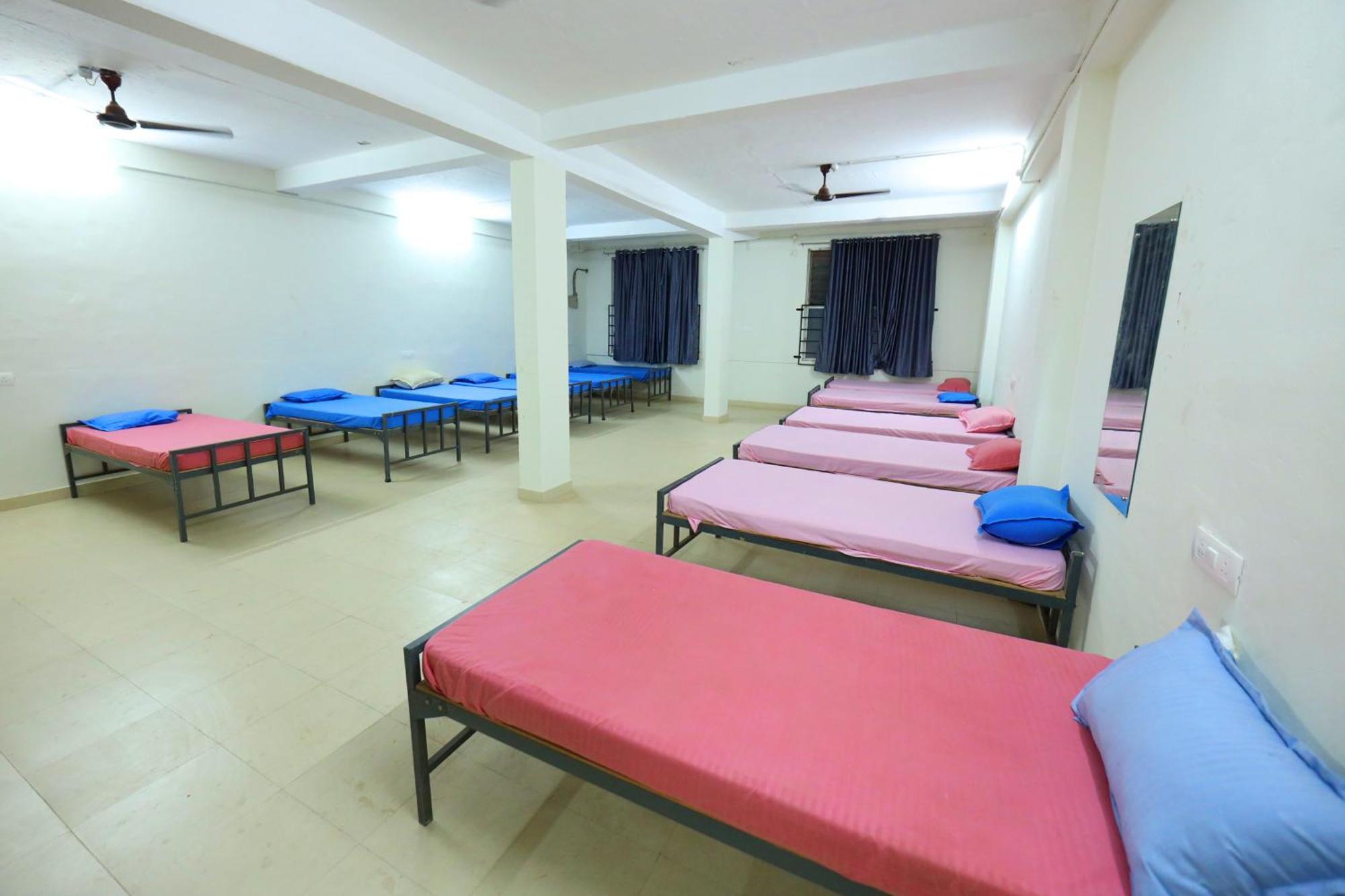 מלון Chottanikara Temple View Residency מראה חיצוני תמונה